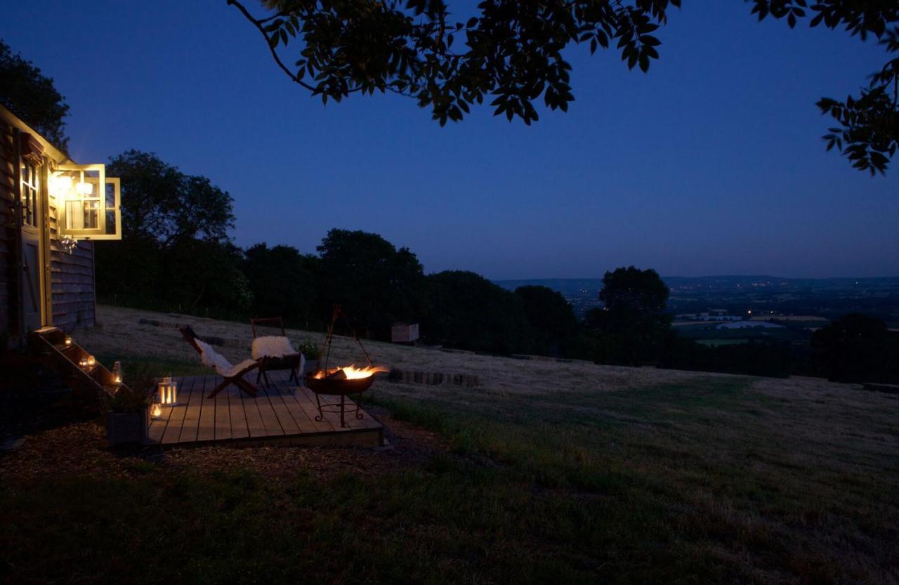 Tilbury Shepherd Huts With Hot Tubs Plus Holiday Cottages West Bagborough Exterior photo