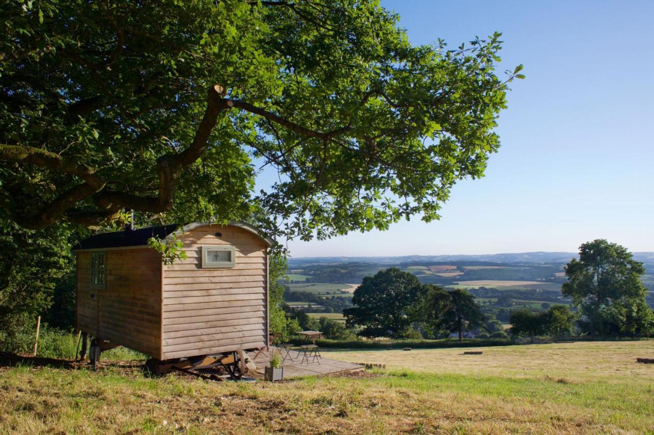 Tilbury Shepherd Huts With Hot Tubs Plus Holiday Cottages West Bagborough Exterior photo